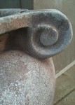 Decorative urn