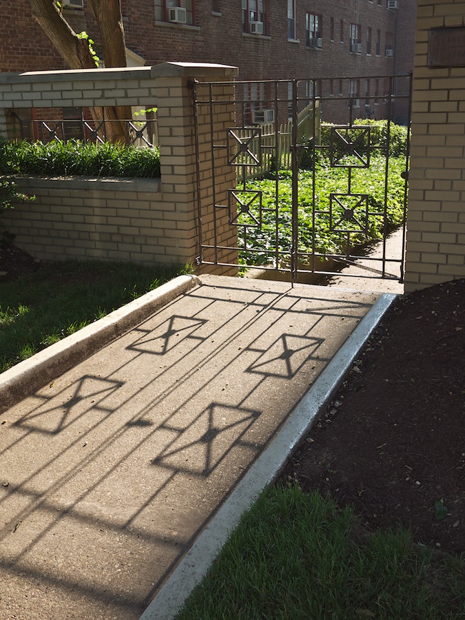 Iron gate