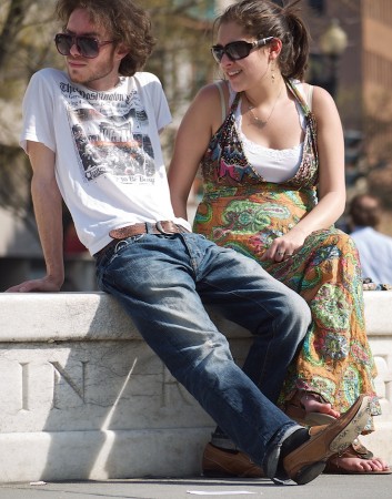 Couple at Dupont Circle fountain.