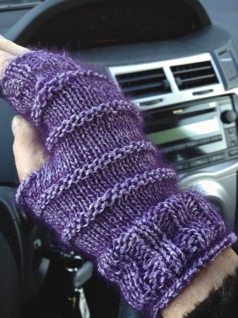 Fingerless Mitt 2